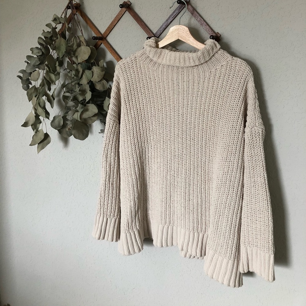 Aerie oversized knit sweater